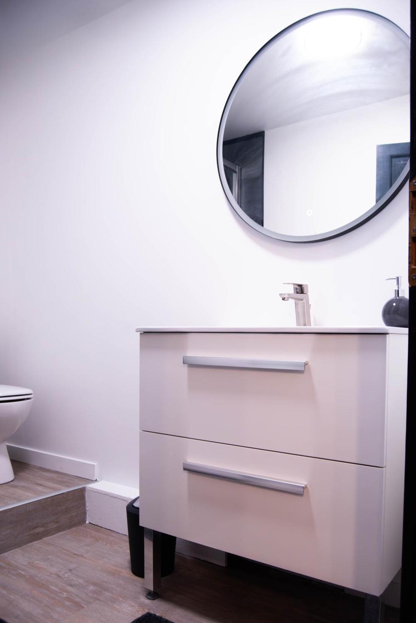 Suite Romantique Jacuzzi Moulins  Exterior foto